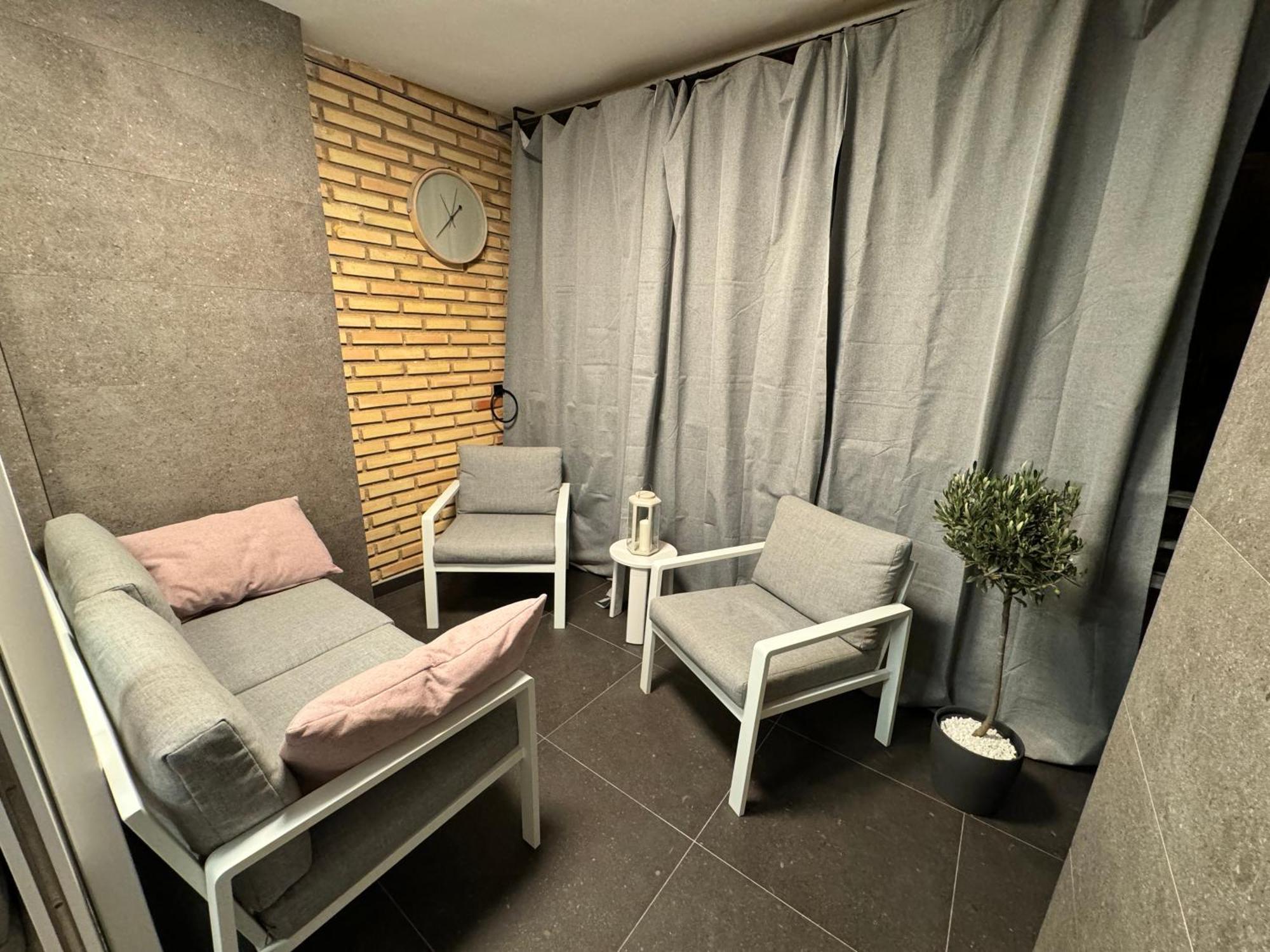 Luxury Apartment Y After Renovation In Cullera With Parking Exterior photo